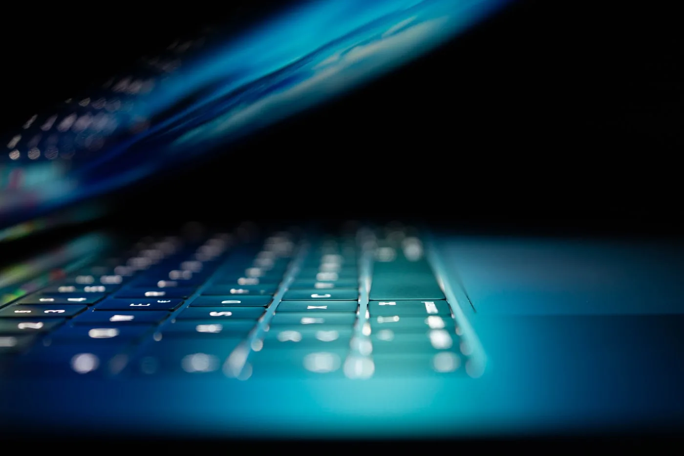 Astro 7.1: Content Security Policy einrichten, ohne den Header selbst zu pflegen