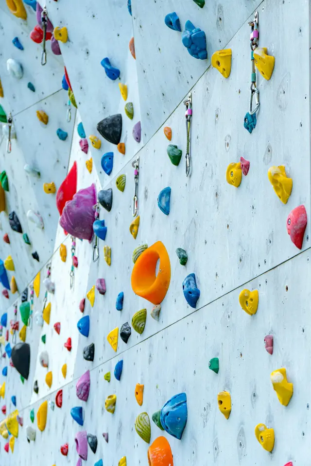 Seit Wochen nichts Neues? Wie eine Boulderhalle ihre Routen sichtbar macht, statt sie in der Story zu verlieren